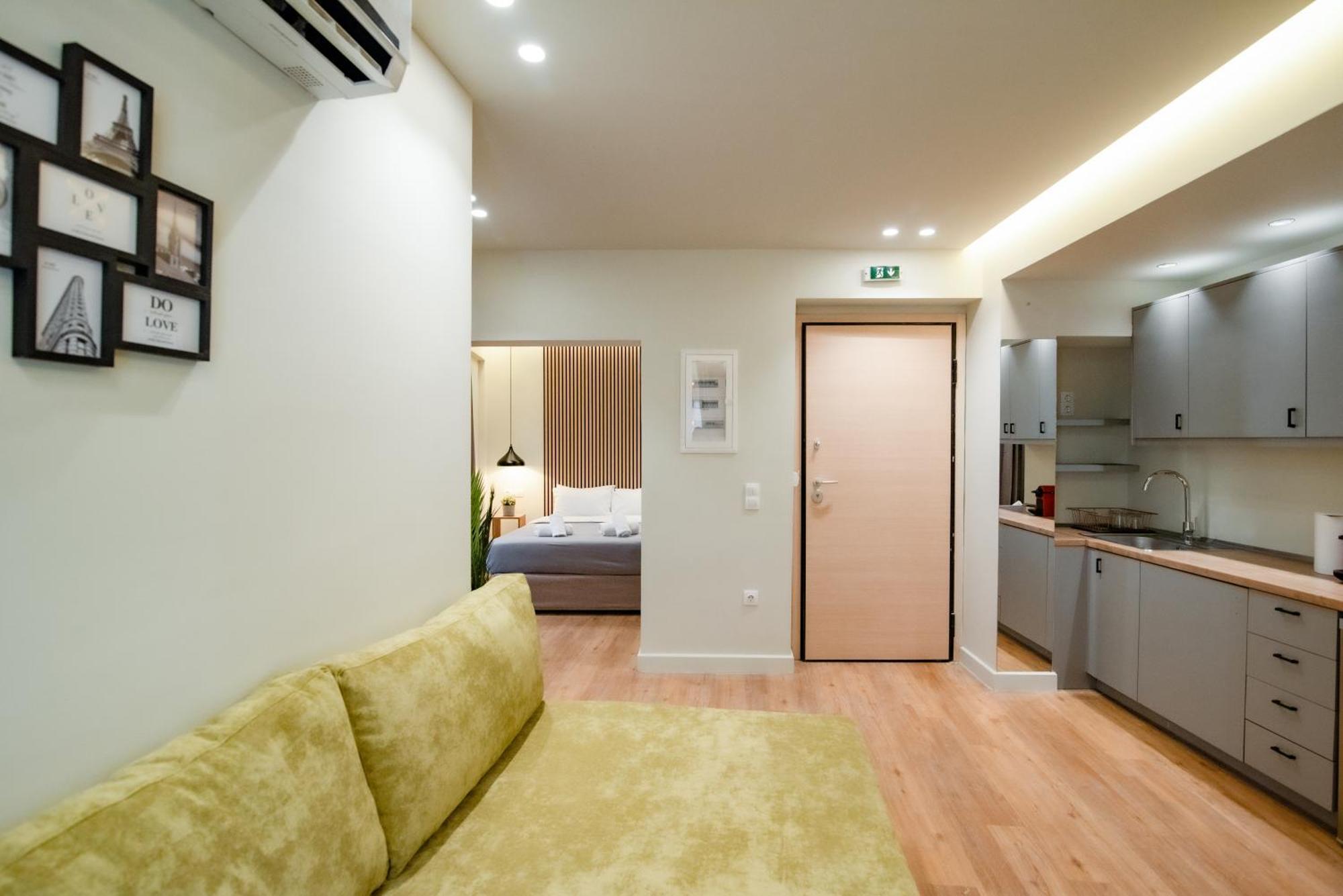 Still アテネ 部屋 写真
